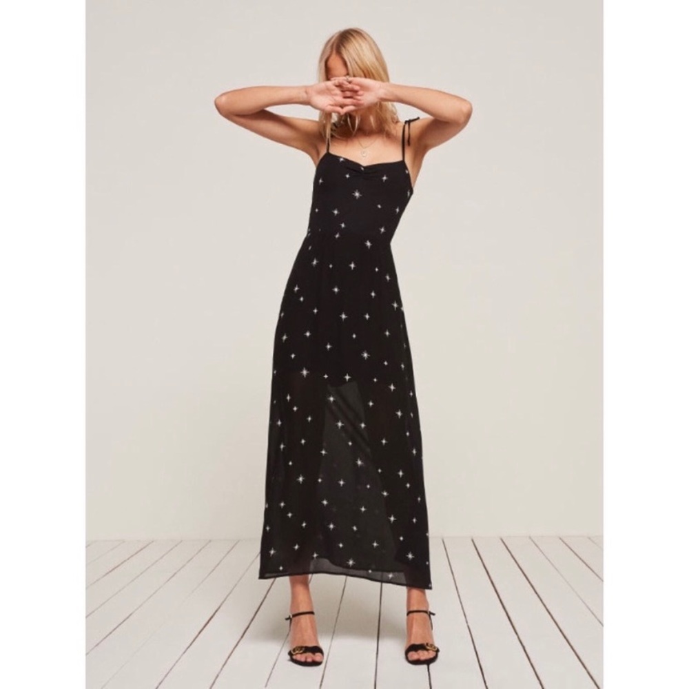 SOLD NWOT Reformation Sylvie Emersyn Midi Dress in Black Constellation Print - Picture 4 of 9